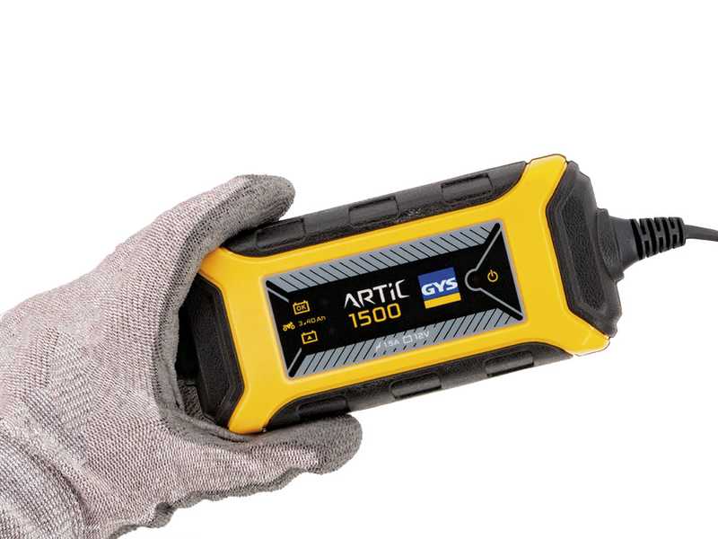 GYS artic 1500 - Automatic charger and battery maintainer - 12V