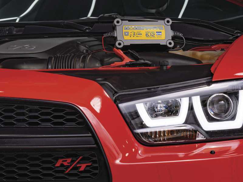 GYS Flash 6.12 - Automatic charger and battery maintainer - 12V batteries from 1.2 to 125 ah