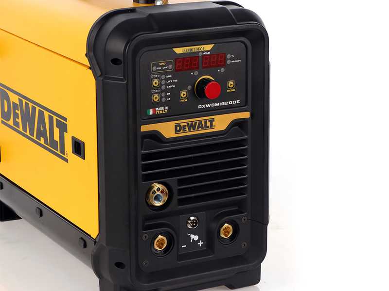DeWalt DXWDMIG 200E - Multi-Process Inverter Welding Machine (MIG-MAG/MMA/TIG Lift) - DC