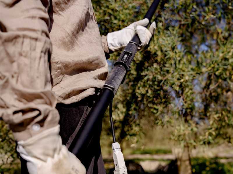 Bahco BCL51 12V - Battery-powered Electric Harvester - Aluminium Pole - 230 cm
