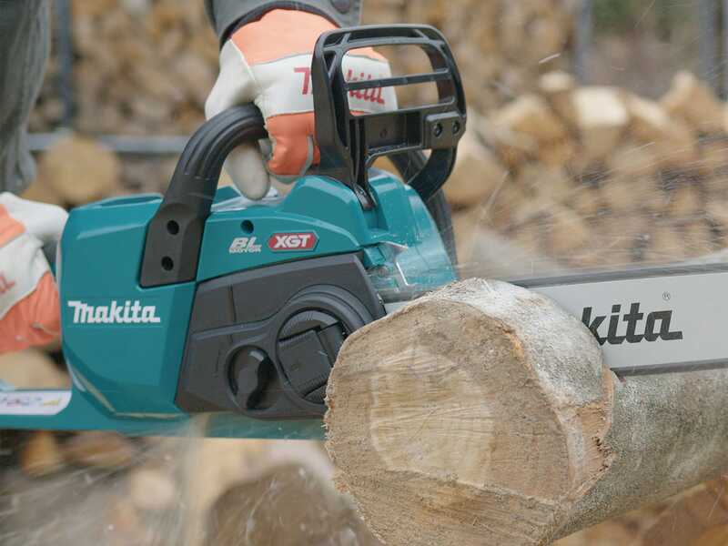 Makita XGT UC022GZ - 40V Battery-powered electric saw - 35cm cut - WITHOUT BATTERY AND CHARGER