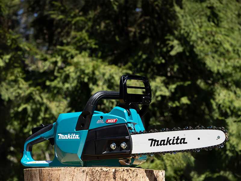 Makita XGT UC024GZ - 40V Battery-powered electric saw - 30cm cut - WITHOUT BATTERY AND CHARGER