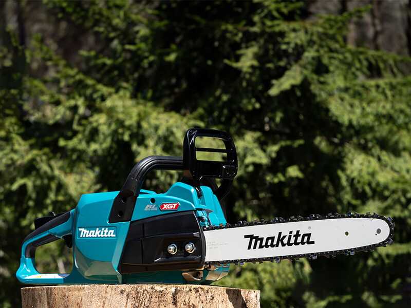 Makita XGT UC025G - Battery-powered electric saw - 35cm cut - 40V/5Ah