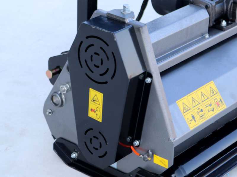 Blackstone BL 140 Hydro - Tractor-mounted Flail Mower - Light Series - Hydraulic Shift