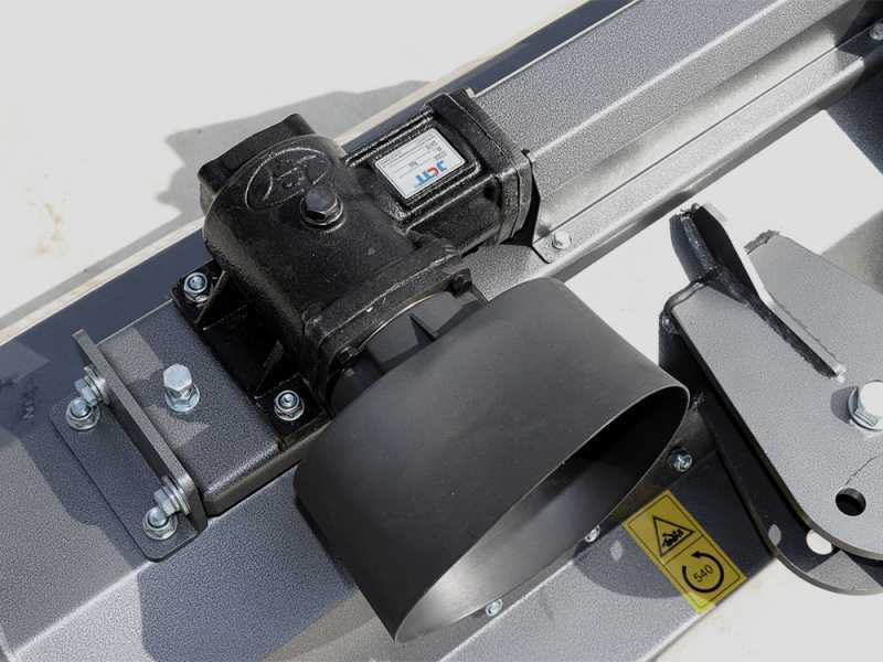 Blackstone BL 120 MSS - Tractor-mounted Flail Mower - Light Series - Manual Shift