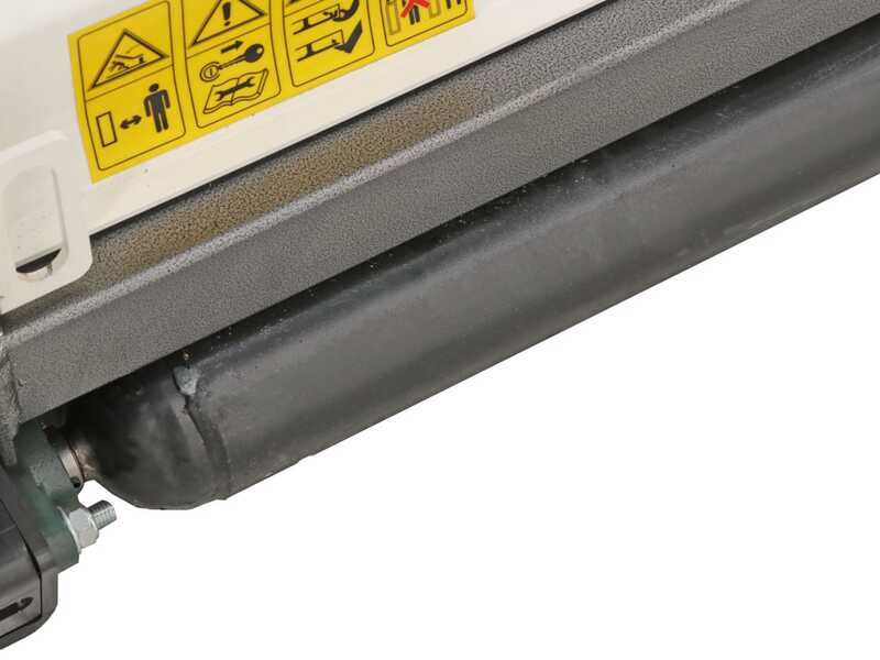 BlackStone BVL 165 L - Tractor-mounted side verge flail mower with Arm - Medium Series