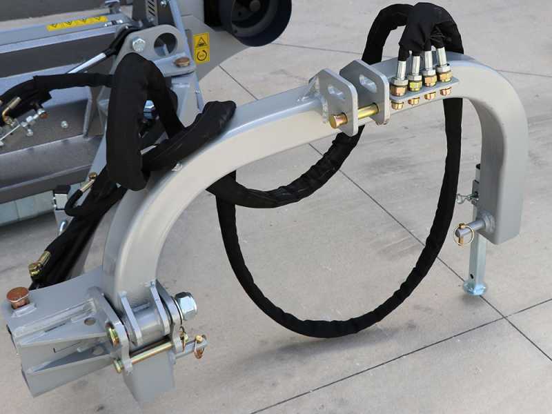 BlackStone BVL 165 L - Tractor-mounted side verge flail mower with Arm - Medium Series