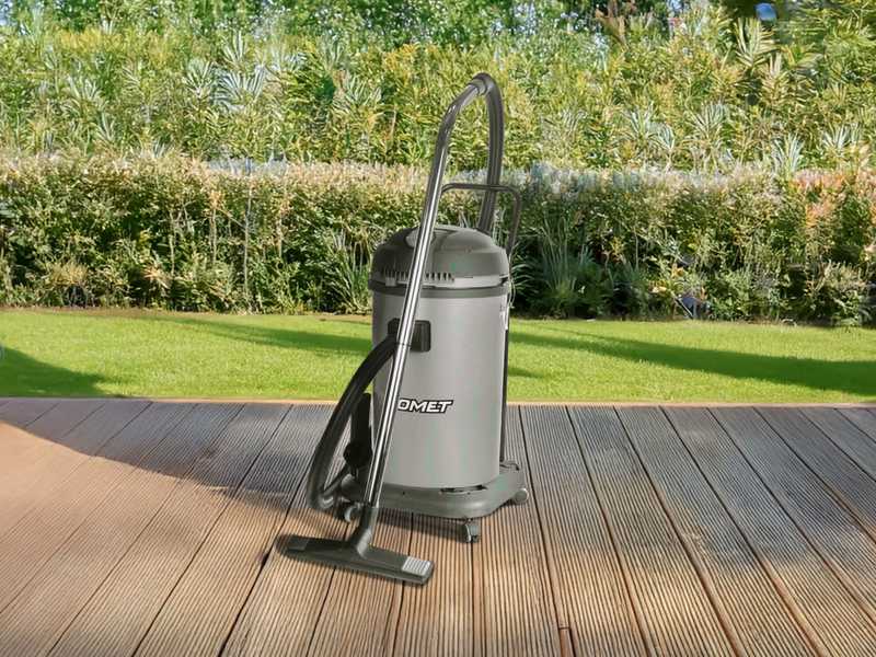 Comet CVP 265 P - Vacuum cleaner - 65 l - Dust and liquids - 2400 W