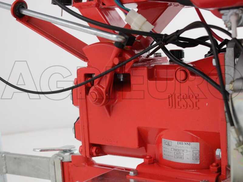 Diesse DS84 - 10.5 HP Diesel Garden Tiller - Vulcan 418cc with Electric Start