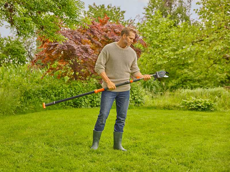 Gardena StarCut Pro L - Lopper on telescopic pole 175-400cm + Saw with 34 cm blade - &Oslash;32mm