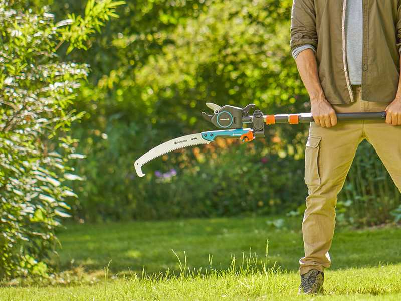 Gardena StarCut Pro L - Lopper on telescopic pole 175-400cm + Saw with 34 cm blade - &Oslash;32mm