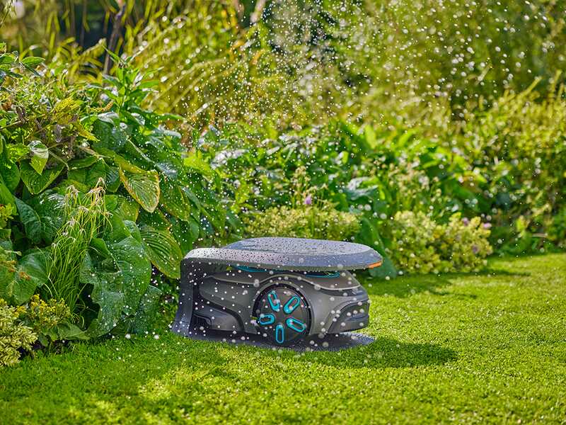 Gardena Smart SILENO Free 800 - Lawn Mower Robot - Managed with Gardena Smart App - Without Installation