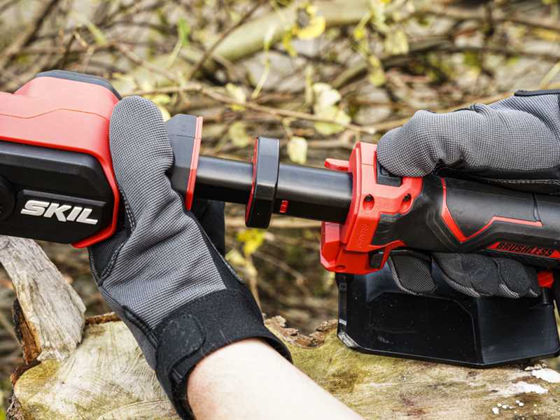 Skil 0514 CA - Battery-powered telescopic pruner - 20V/2.5Ah
