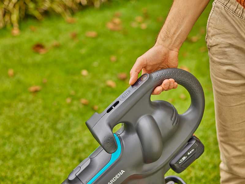 Gardena PowerJet Collect 18 P4A - Cordless Blower Vacuum - 18V 4Ah