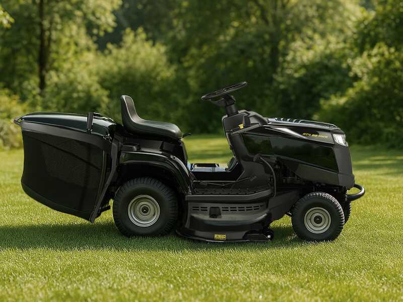 Alpina AT4 98 HWA - Ride-on Lawn Mower - Collection Basket - Hydrostatic Transmission