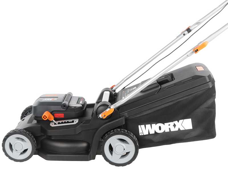 Worx Nitro WG745E - Cordless Lawn Mower - 2x20V/4Ah - Cutting Width 41cm