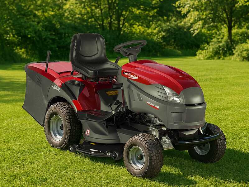 Castelgarden XHT 240 4WD - Lawn tractor with collection basket - hydrostatic transmission