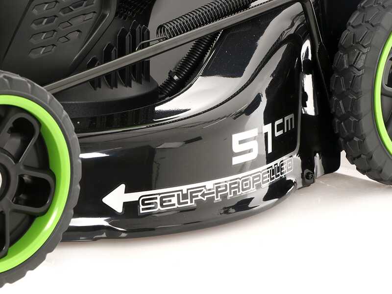 Greenworks GD48LM51SPIIK5 - Battery-powered self-propelled lawn mower - 48V/5Ah - Cutting width 51 cm
