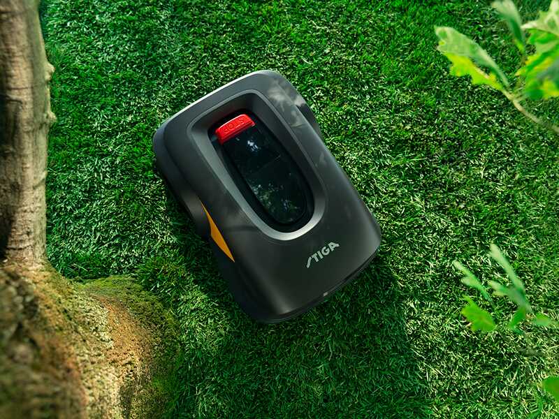 Stiga A 5000 - Robotic Lawn Mower - With two 5 Ah E-Power batteries