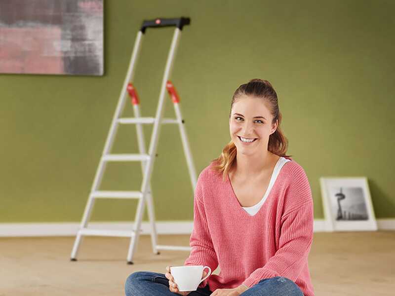 Hailo L60, 4 steps, 1.46 m - Aluminium step ladder with stand - Ultra-lightweight