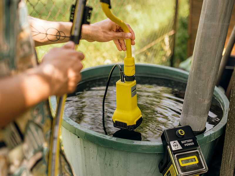 Karcher BP 2.000-18 Barrel - Submersible Clear Water Pump - 18V - 5.0 Ah
