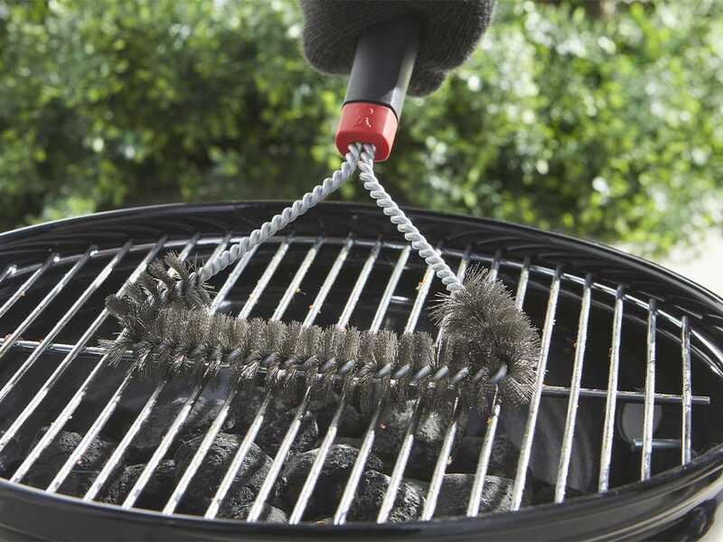 Weber triangular grill brush - 30 cm