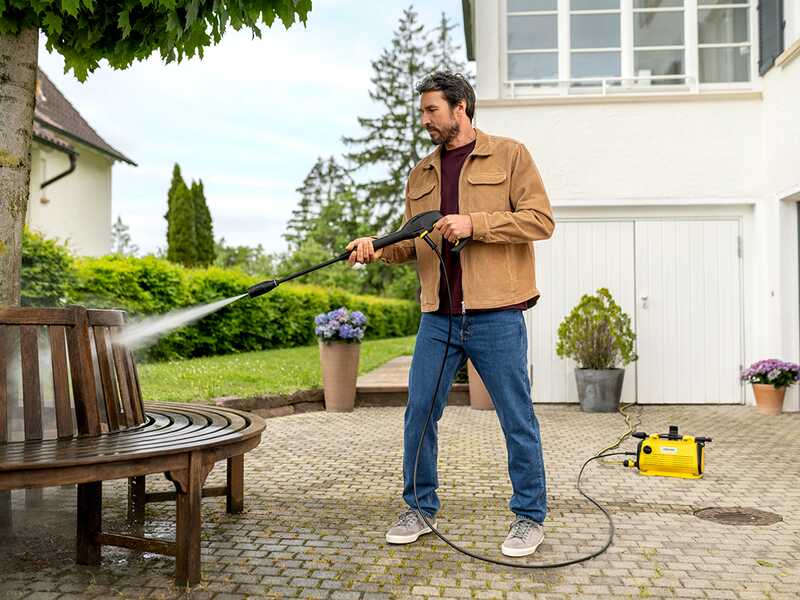 Karcher K3 Horizontal Plus Home - Portable cold water pressure washer - 120 bar - 380 l/h