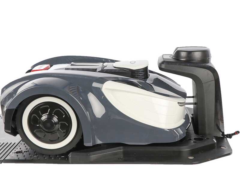AMA Freemow RBA2010 - Robotic Lawn Mower - Without Installation