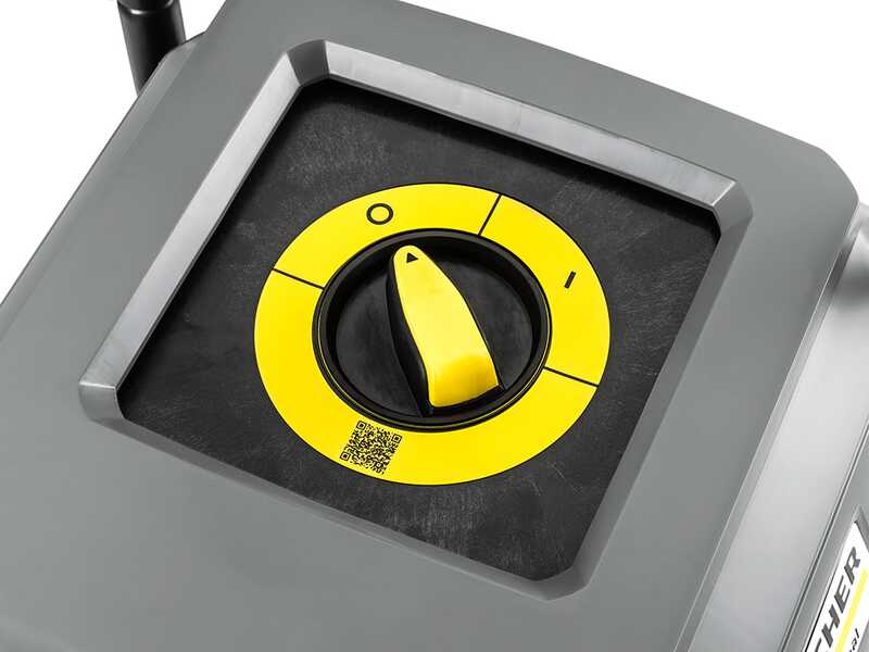 Karcher Pro HD 7/18-4 M Classic - Industrial cold water pressure washer - Three-phase - 220 Bar - 750 L/h