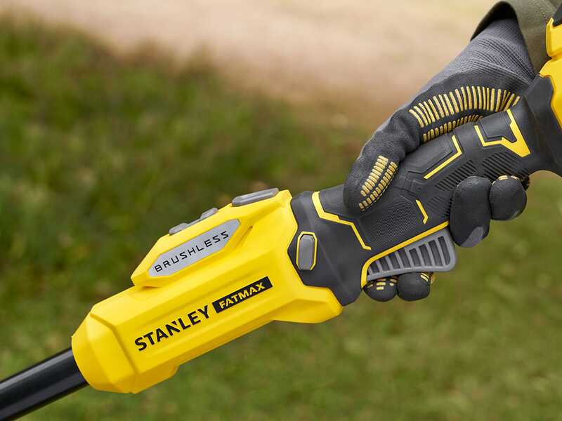 Stanley Fatmax SFMSTB930 - Battery-powered Brush Cutter - 20V 4Ah