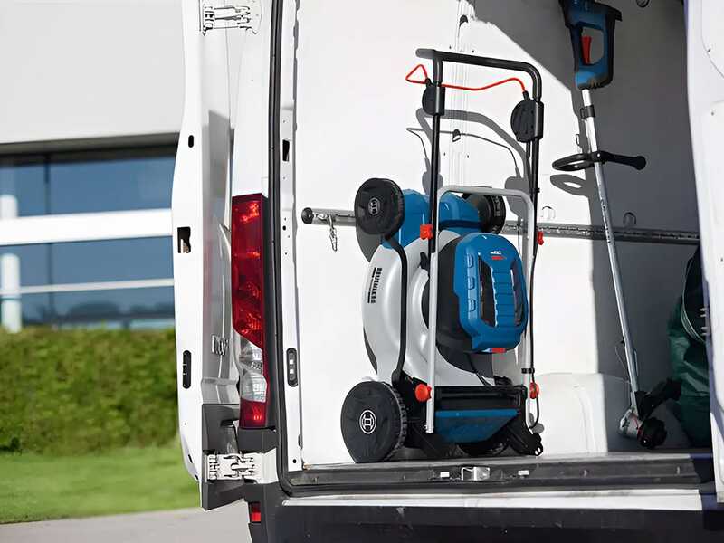 Bosch GRA 18V2-46 Professional - Cordless Lawn Mower - 2x18V 8Ah - 46 cm Cutting Width