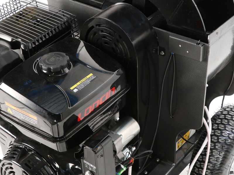 BlackStone DSP 180 L - Petrol Chipper Shredder - with Loncin 420cc petrol engine