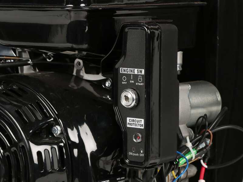 BlackStone DSP 180 L - Petrol Chipper Shredder - with Loncin 420cc petrol engine