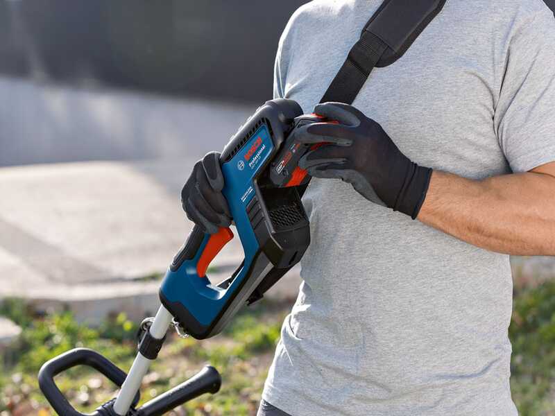 Bosch Professional GFR 18V-23 - Cordless Brush Cutter - WITHOUT BATTERY AND CHARGER