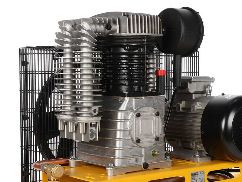 DeWalt DXCMB75T500HFE - Three-phase electric belt air compressor - 7.5 HP Motor &ndash; 500 lt