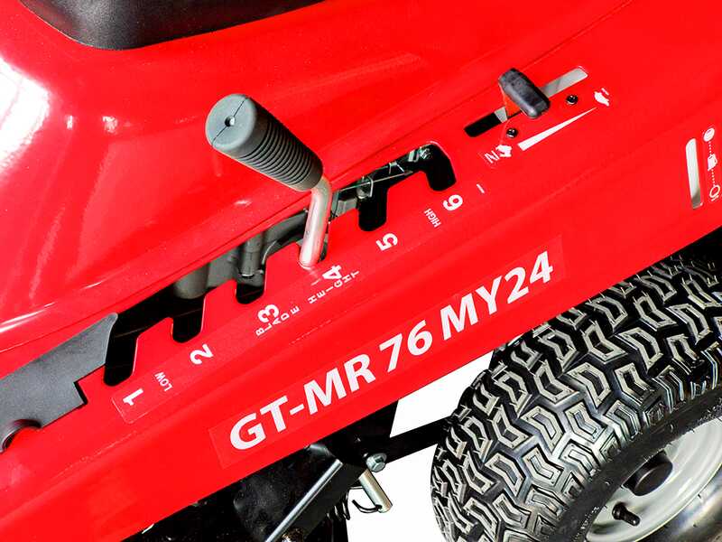 GeoTech-Pro GT-MR 76 - Ride-on Lawn Tractor - 432cc Engine - Electric Start
