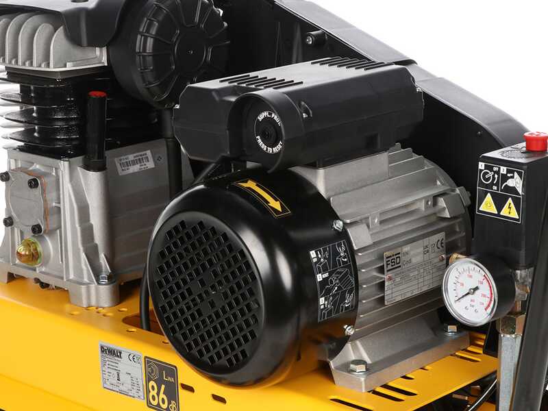 DeWalt DXCMB3M100HE - Single-phase electric belt-driven air compressor - 3 HP Motor &ndash; 100 lt