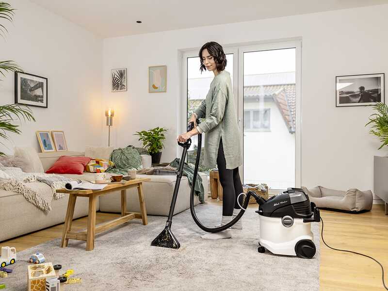 Karcher SE 6 Signature Line - Carpet Cleaner - Wet Vacuum Cleaner - Clean/Dirty Water Tank 4 L - 1000 W