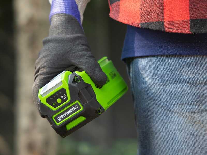 Greenworks PH40B01-01 - Electric hedge trimmer with adjustable telescopic extension pole - 40V - WITHOUT BATTERY AND CHARGER