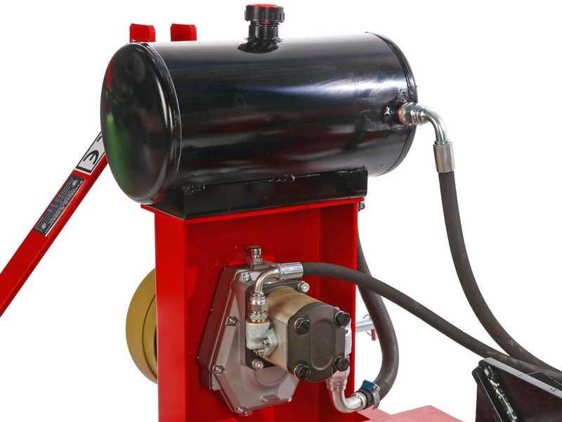 16T tractor-mounted log splitter - Horizontal