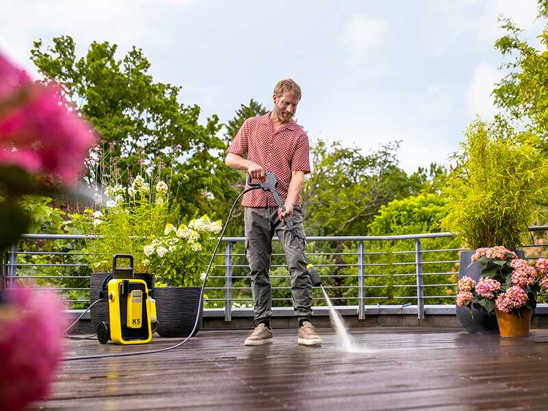 Karcher K5 Comfort Premium Home - Cold Water Pressure Washer -  145 bar - 500 L/h