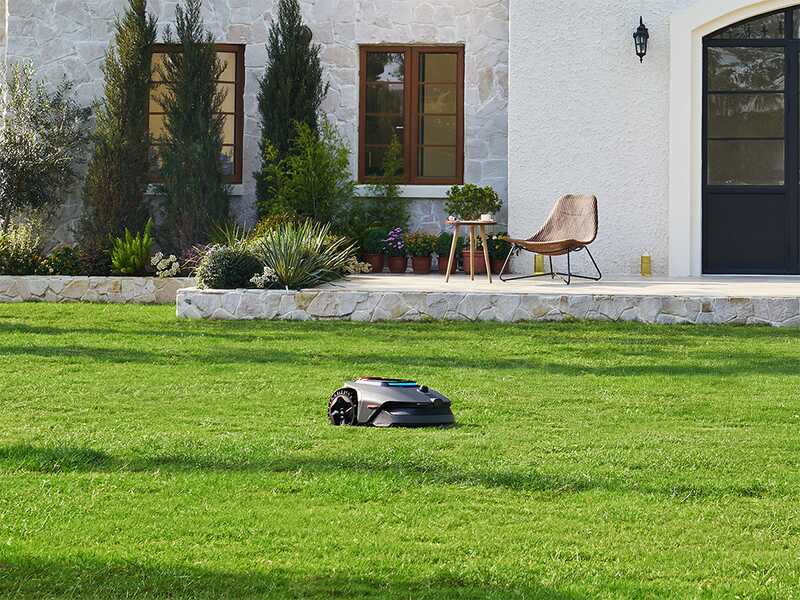 MOVA LiDAX Ultra 1600 - Lawn Mower Robot - Without Perimeter Wire