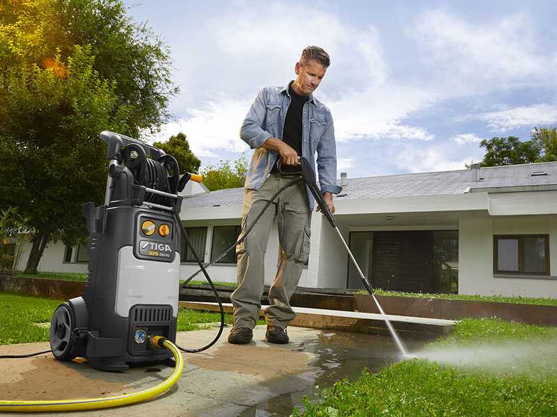 Stiga HPS 550 R - Semi-professional compact cold pressure washer - 150 bar - 520 l/h