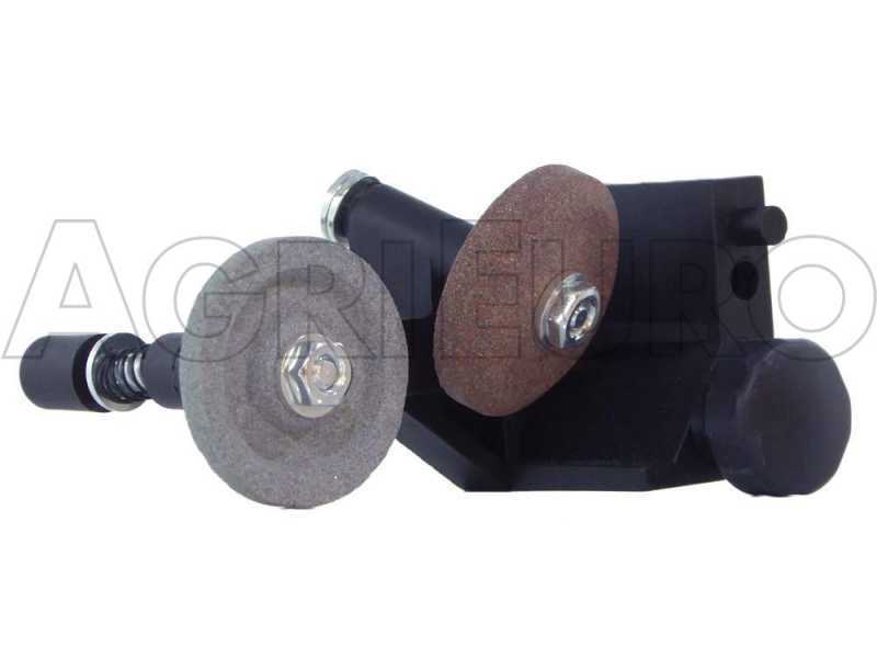 Detachable sharpener equipment specific for slicing machines