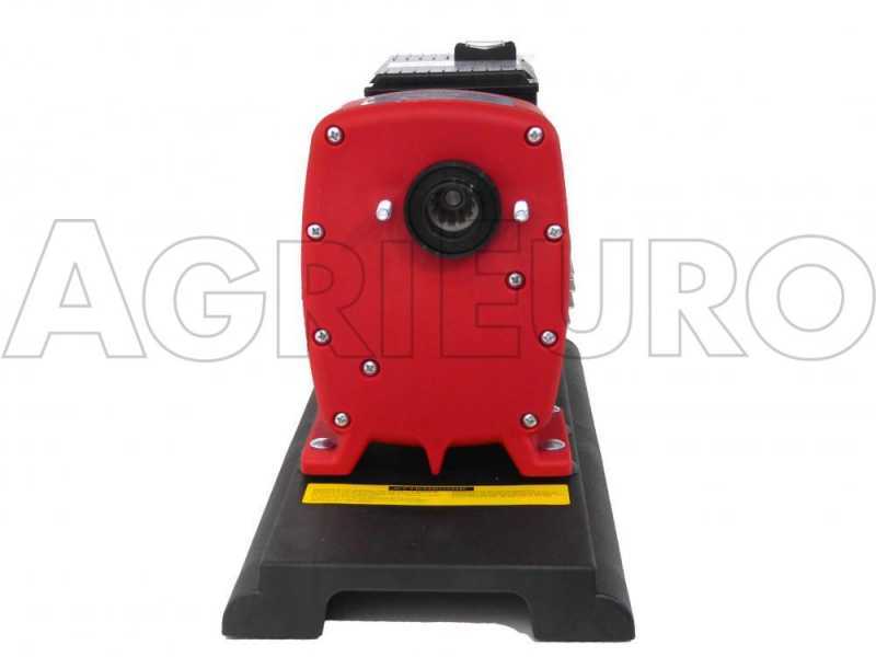 New-Line TC22 meat grinder - meat mincer by New O.M.R.A., 1600 W - 230 V electric motor