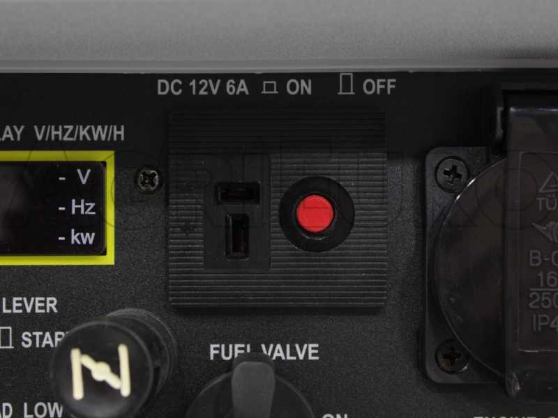 AMA G3000I - 3 kW Wheeled Silenced Inverter Power Generator - DC 2.8 kW Single-phase