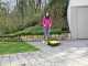 K&auml;rcher S 4 Manual Hand-push Power Sweeper with collection basket - 20 L Collector