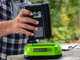 Greenworks GD60HT66K2 - Battery electric hedge trimmer 60V/2Ah - 66 cm blade