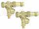 Pair of no drip double jets for sprayers