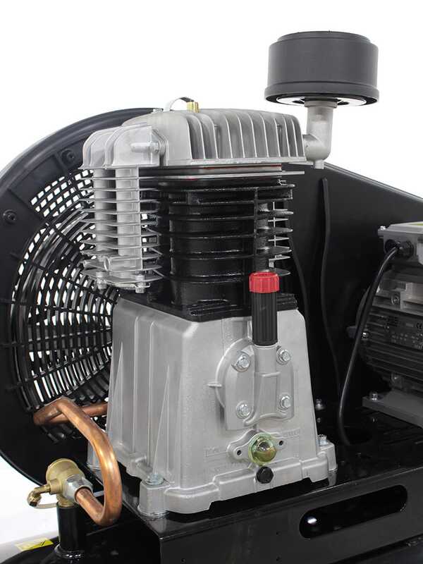 Stanley Fatmax BA 651/11/270 - Three-phase Belt-driven Electric Air Compressor - 5.5 Hp Motor - 270 L